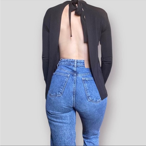 BNWT Aritzia Wilfred black “chatoyer” backless long sleeve top - Picture 1 of 4